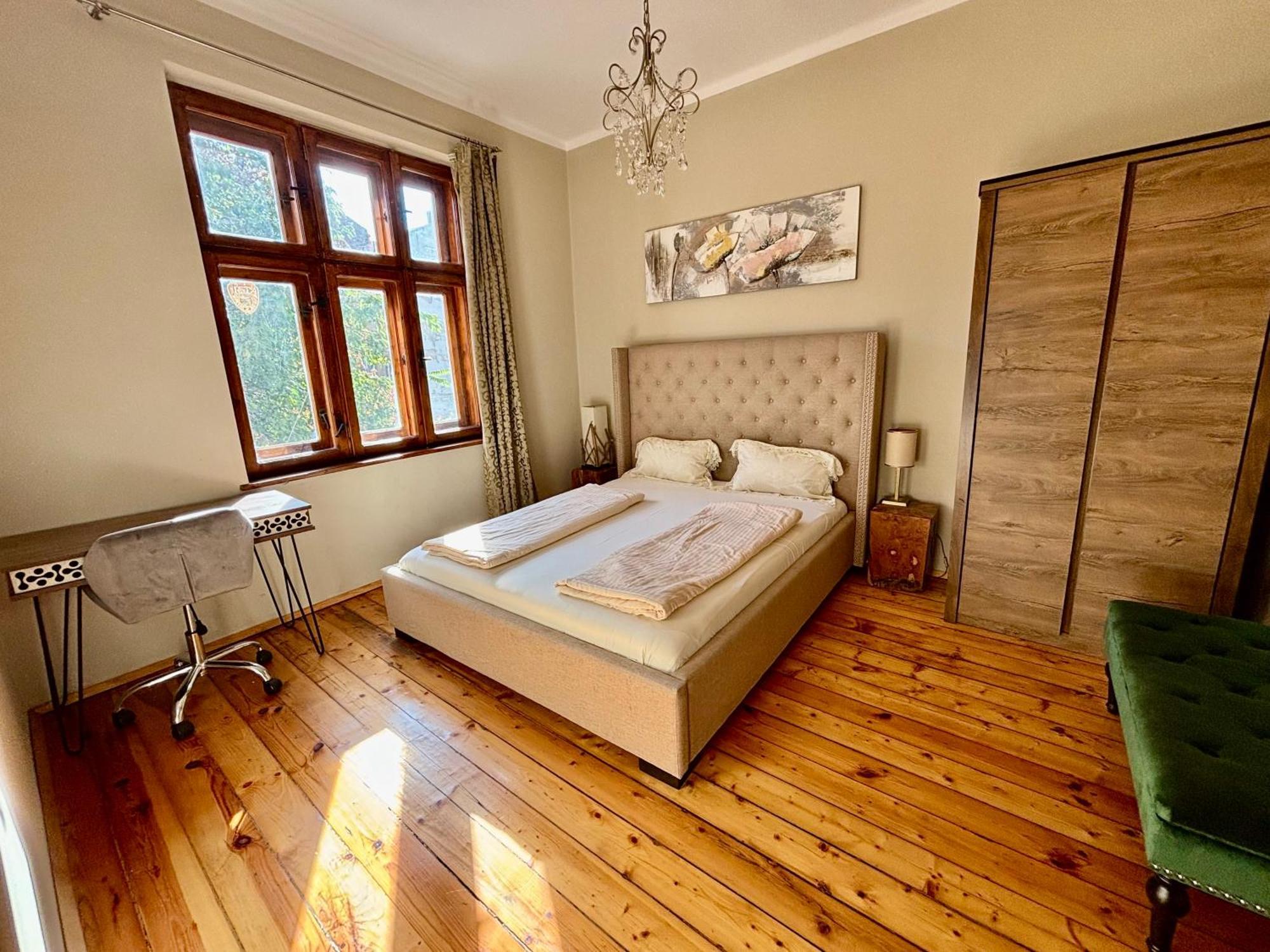 Center High Class 3 Bedroom Appartement *