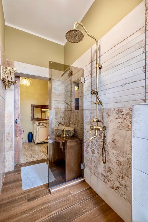 Center High Class 3 Bedroom Appartement